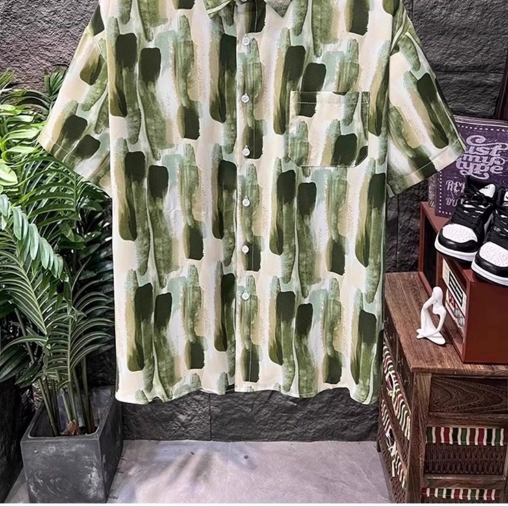 Green Brushstroke Print Casual Shirt